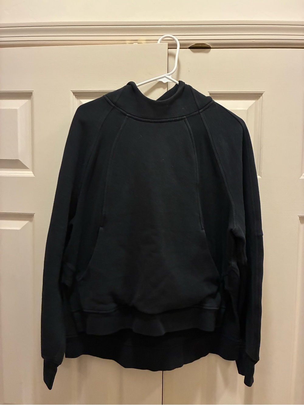 Lulu Black Pullover Hoodie